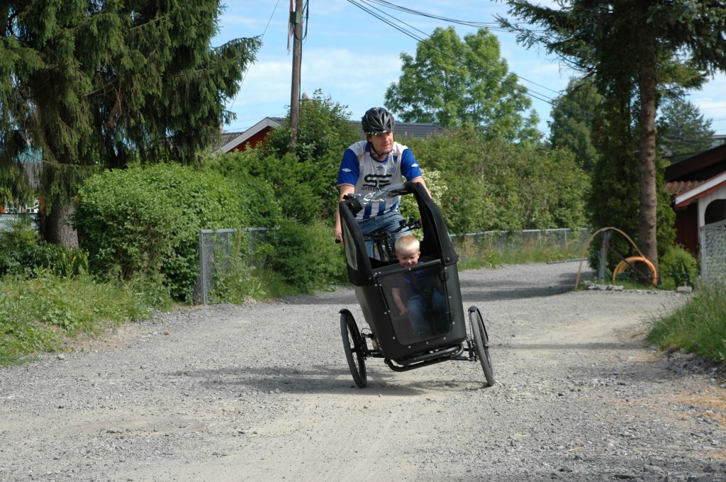 Mikkel ude at ræse med Brian